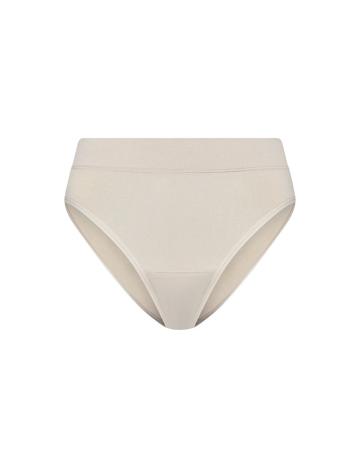 Light bikini bottom in light beige with full coverage and smooth waistband