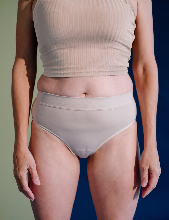 Moderate absorbent underwear - beige